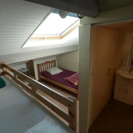 Hostel Gites Menditarrena