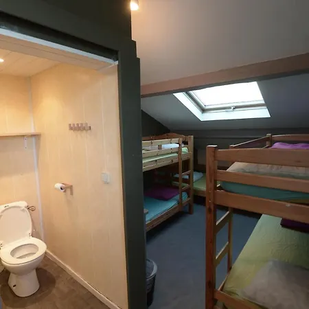 Gites Menditarrena Hostel *
